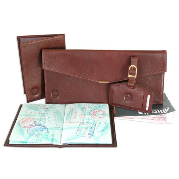 leather travelling set model 153
