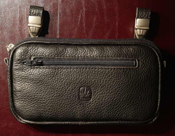 leather pouch for mobile model 1090